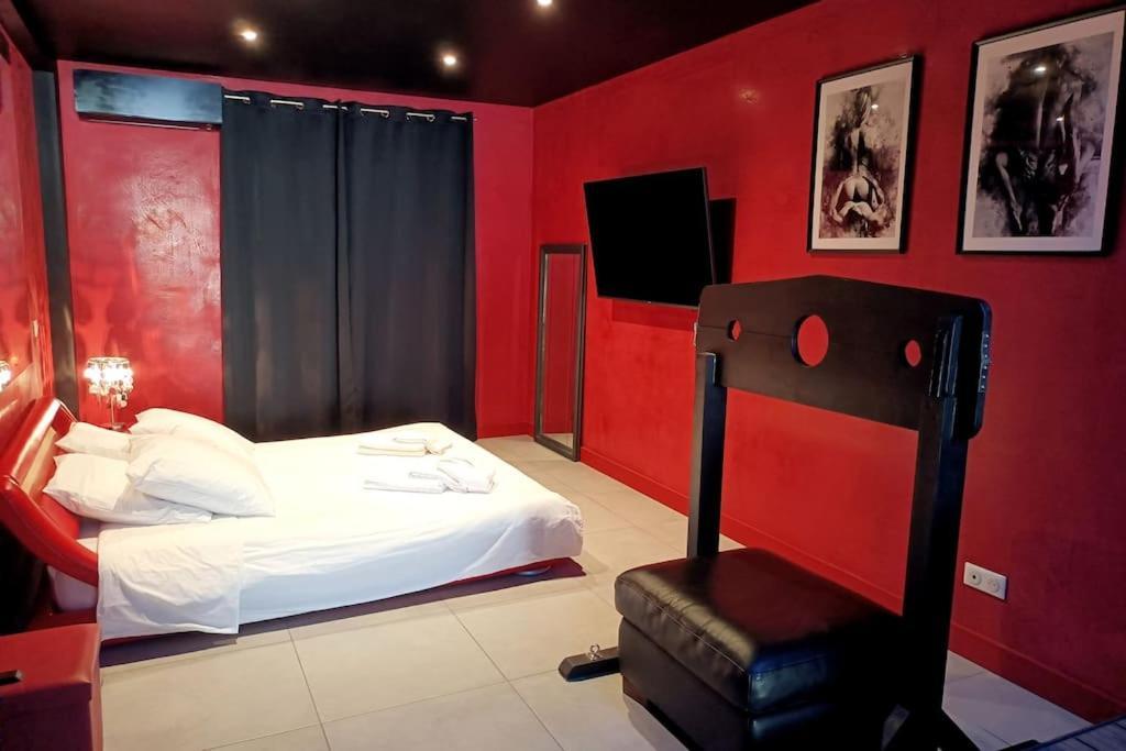 Appartement Balneo Et Sauna Prives The Red Room Mauguio Zewnętrze zdjęcie