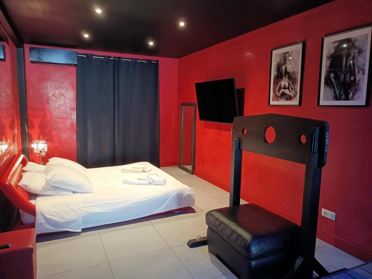Appartement Balneo Et Sauna Prives The Red Room Mauguio Zewnętrze zdjęcie